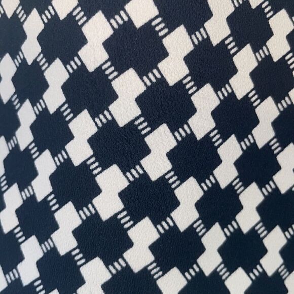 Ann Taylor shorts.  - Picture 4 of 5